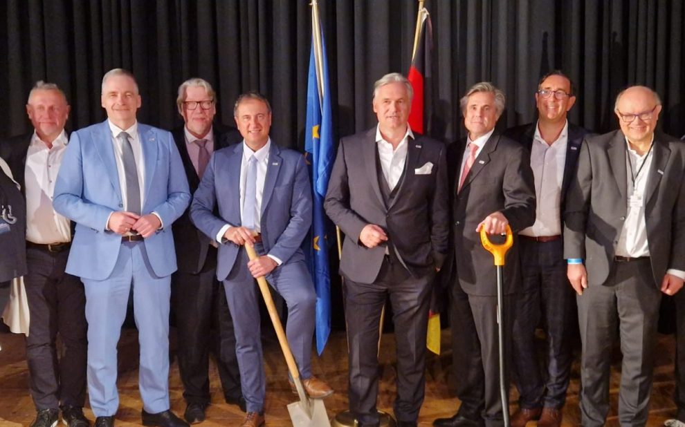 whatsapp image 2024 11 17 at 18.28.36 1600x800